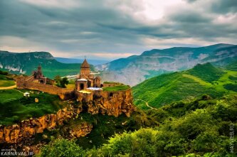  Armenian 